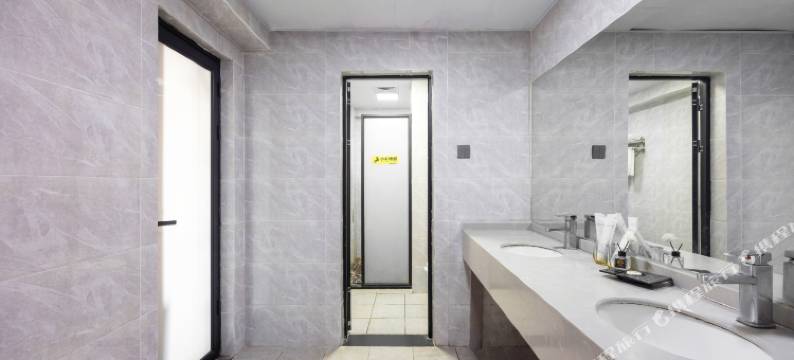 绅蓝都市酒店(万绿园友谊阳光城店)图片