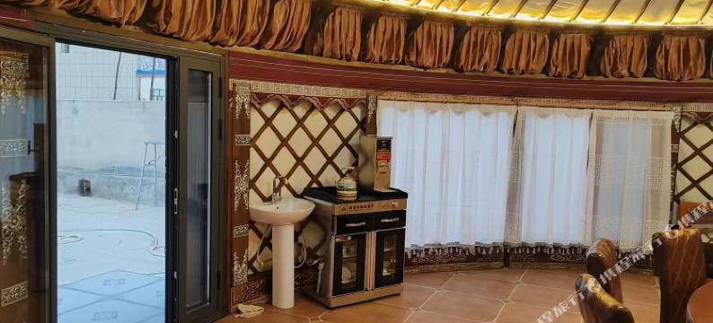 朱日和华锦酒店图片