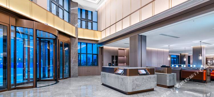 星程酒店(和静天鹅湖路店)图片