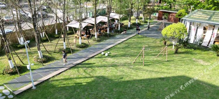 黛墨美宿艺术酒店图片