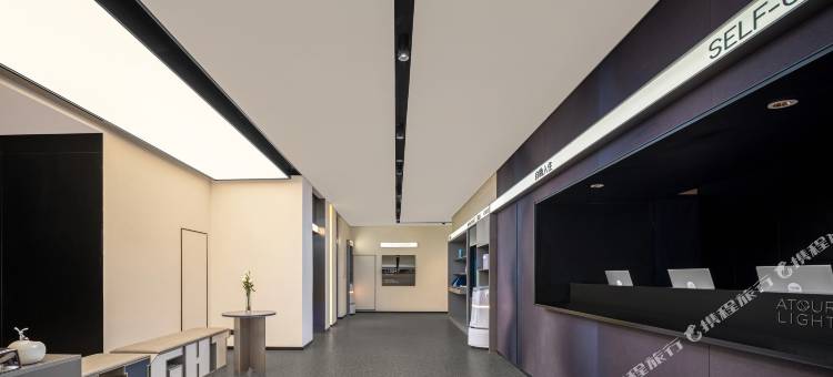 西安大唐不夜城理工大曲江校区地铁站轻居酒店图片