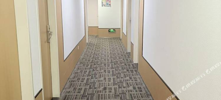 布丁酒店(无锡五爱广场地铁站店)图片