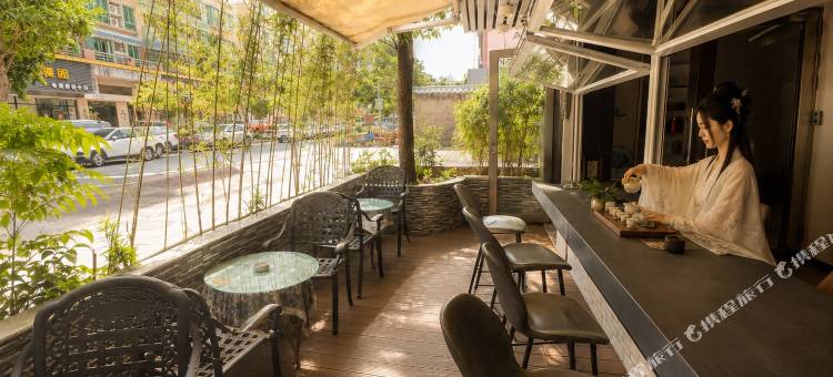珠海·同华茶|Sunset·OceanVacation酒店(香洲万象汇店)图片