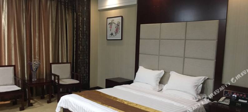 兴化砚春酒店图片