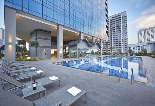 庄家大酒店外景图