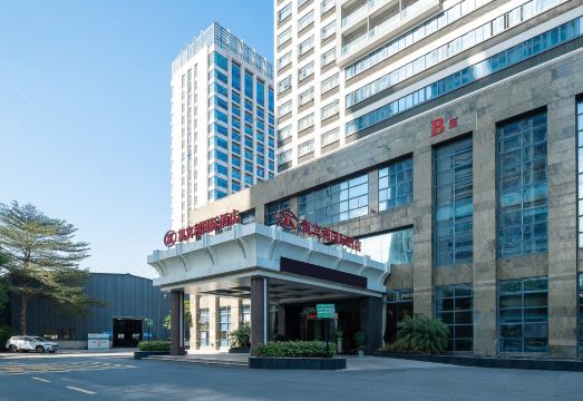 东莞凯宾利国际酒店（南城西平店）外景图