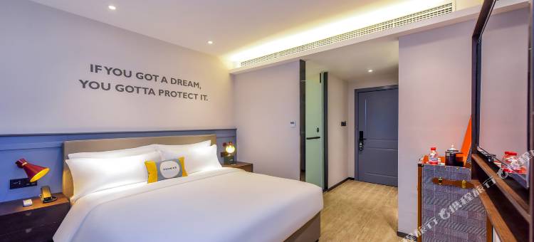 非繁城品酒店(重庆解放碑步行街洪崖洞店)图片