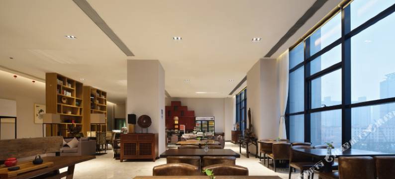 橘木·悦庭酒店(西安市青少年中心市图书馆地铁站店)图片