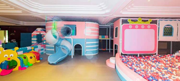 新疆天赐圣泉度假酒店图片