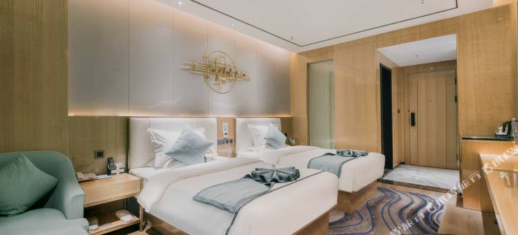 临沧海之蓝大酒店(佤文化广场玉龙湖公园店)图片