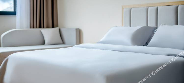 怒江贡山伊拉米拉云居酒店图片