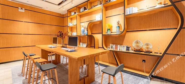 非繁城品酒店(广州花都融创工商学院店)图片