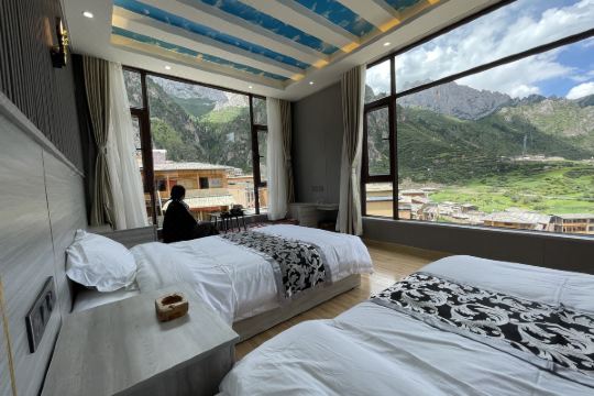 迭部扎尕那玛尼石客栈预订价格,联系电话位置地址【携程酒店】