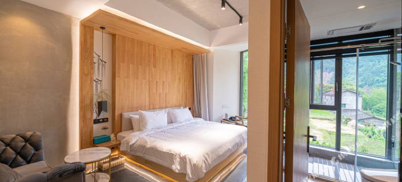 江油清溪山舍图片