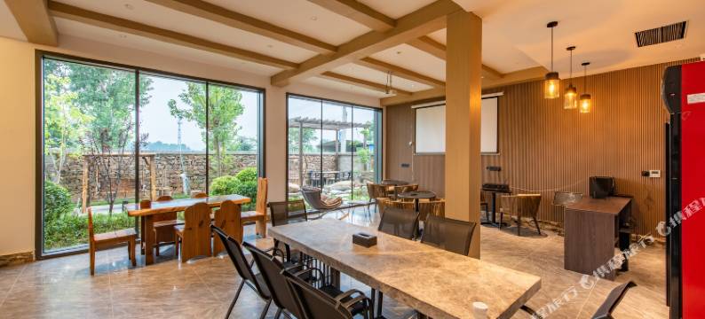 巷里的院子图片