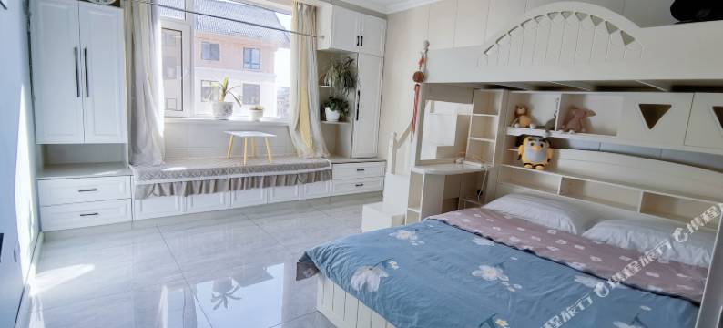 邂逅时光民宿(长白山北坡集散中心云顶市集店)图片