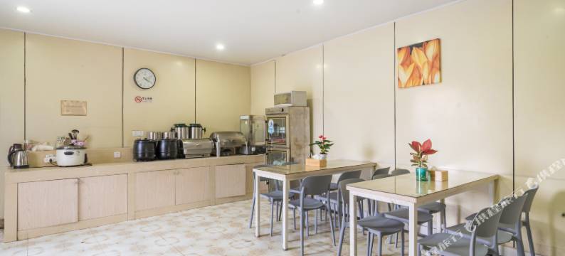 格林豪泰智选酒店(上海南翔地铁站店)图片