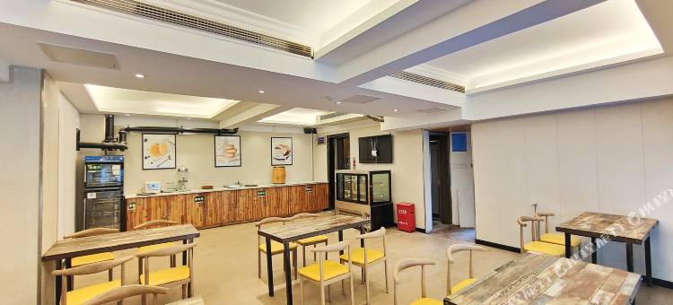 湖畔假日酒店(汉寿万达广场店)图片