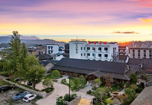 杭州建德呈心雅居水浒文化主题酒店（严州梅城古镇店）外景图