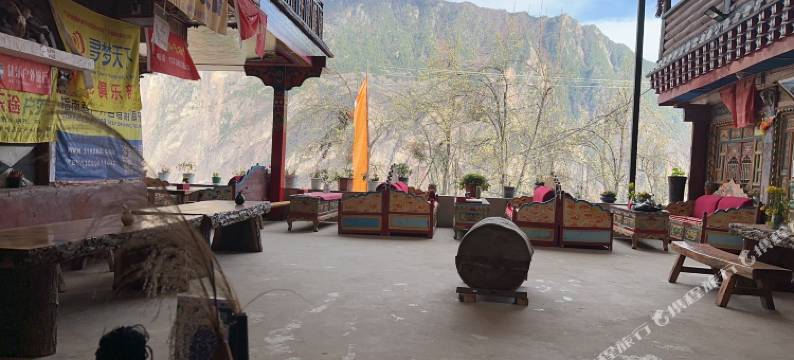 丹巴阿热大叔藏式民宿图片