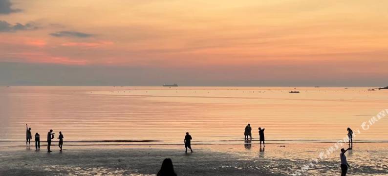 南澳芭缇雅度假公寓(北回归广场店)图片