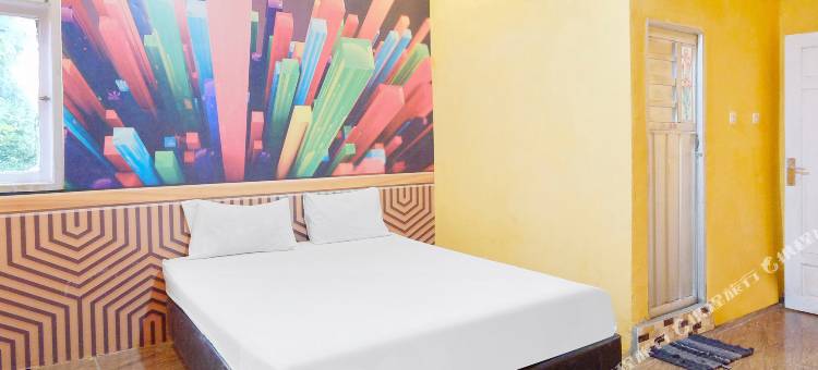 OYO 90977 维斯马佩兰吉帕洛波酒店(OYO 90977 Wisma Pelangi Palopo)图片