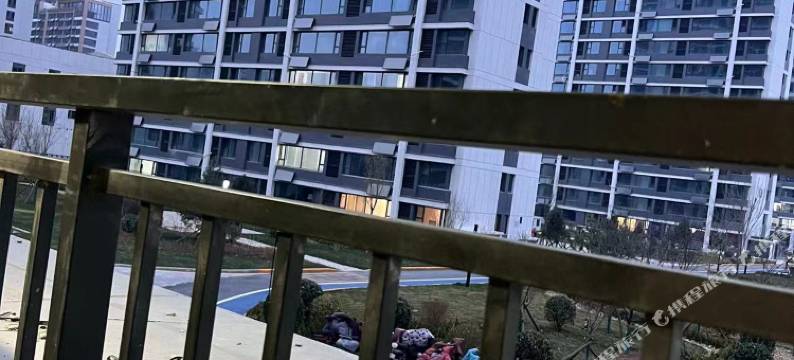 叙光阴商旅民宿(联东U谷石家庄科技创新中心店)图片