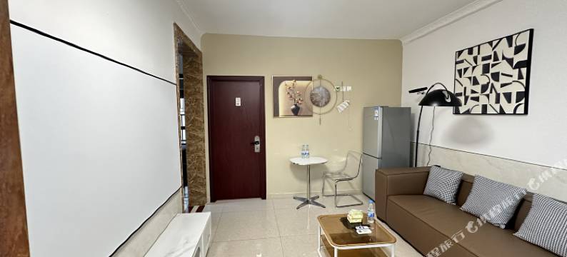 心巢轻奢公寓(万象天地高新园地铁站店)图片