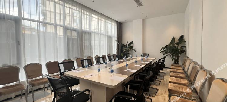 西双版纳景洪景岸江景度假酒店(澜沧江店)图片