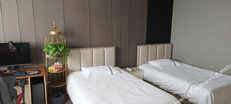 松原超凡电竞公寓图片