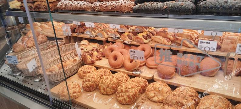 季安·轻奢Loft影院公寓酒店(华润万象汇高新大道地铁站店)图片