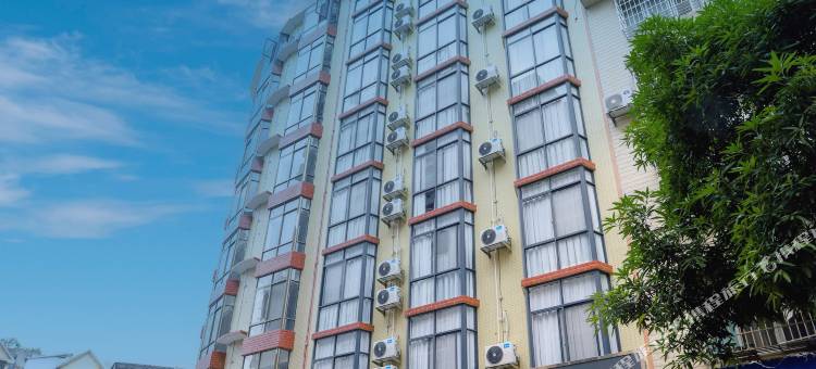 锦湖酒店(来宾市兴宾区政和步行街店)图片