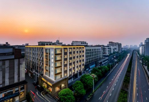 桂林山水雅庭酒店（两江四湖火车站店）外景图