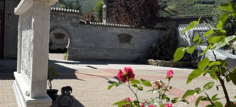 冶力关祥瑞山庄图片