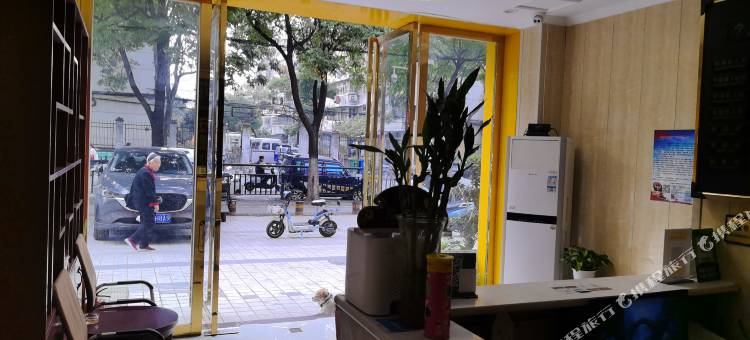 安扬快捷宾馆(合肥站第六十三中学店)图片
