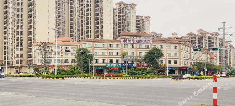 美思柏丽酒店(鹤山前进南路店)图片