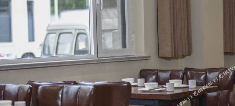 维也纳酒店(胶州胶东国际机场店)图片