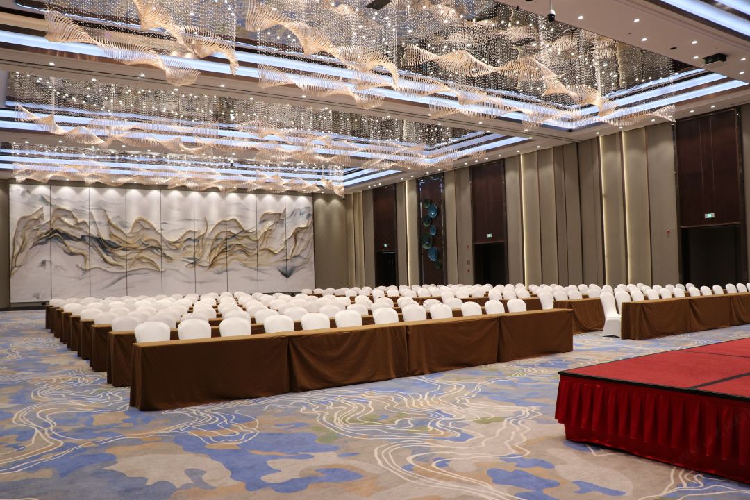 立即咨询长沙大汉金桥华美达广场酒店坐落在长沙望城金桥国际城市商业