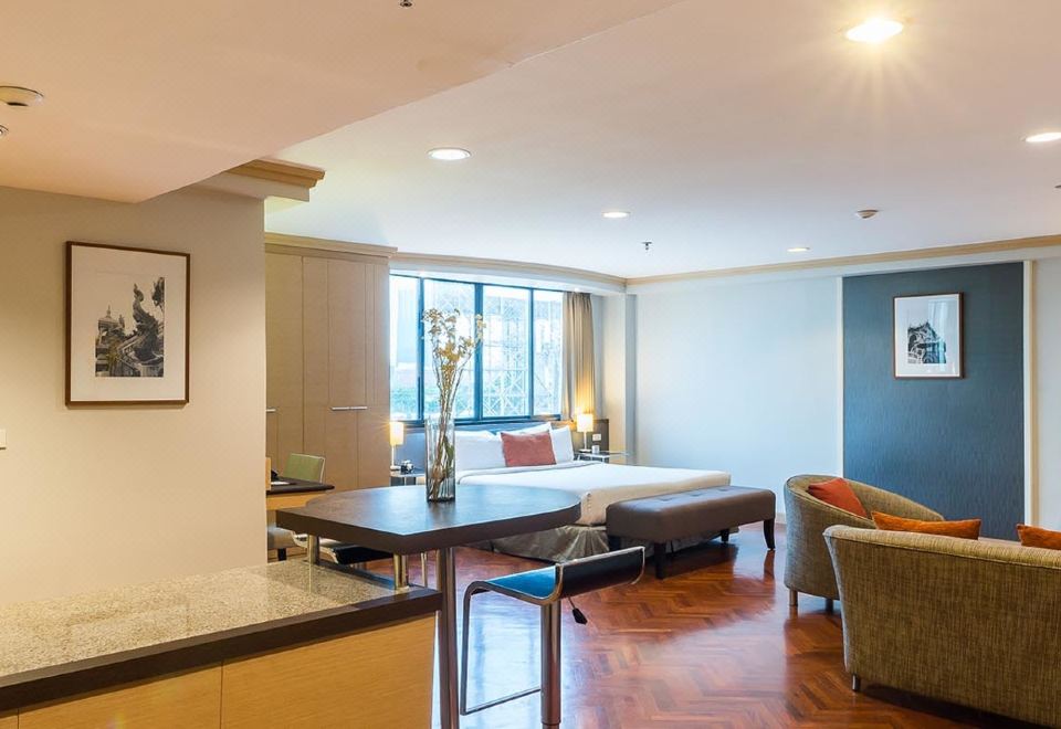 Alt Hotel Nana by UHG Hotel Overview