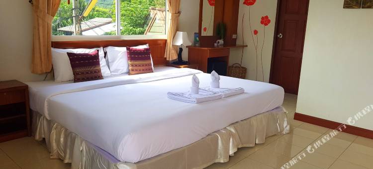 班查伊纳度假村酒店(Baan Chayna Resort Hotel)图片