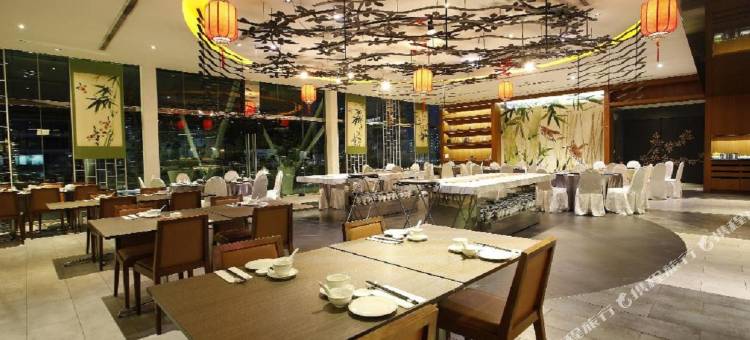 庄园奢华套房公寓酒店(The Manor Luxury Suites & Apartments)图片