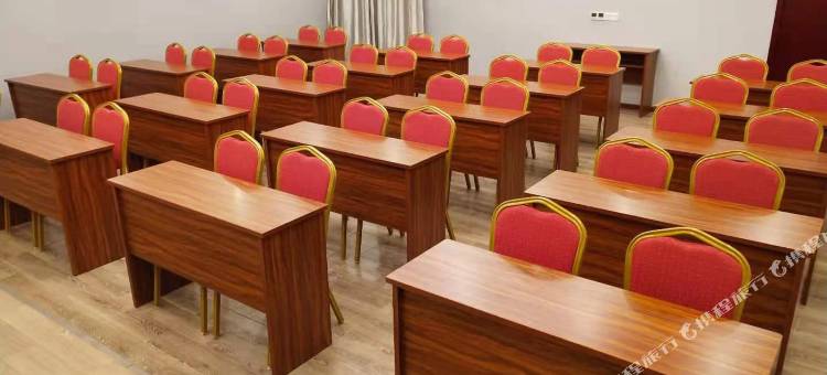 达州绿洲大酒店(城市中心广场三圣宫美食文化街店)图片