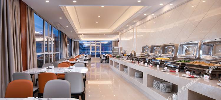 维也纳酒店(高州城东客运站店)图片