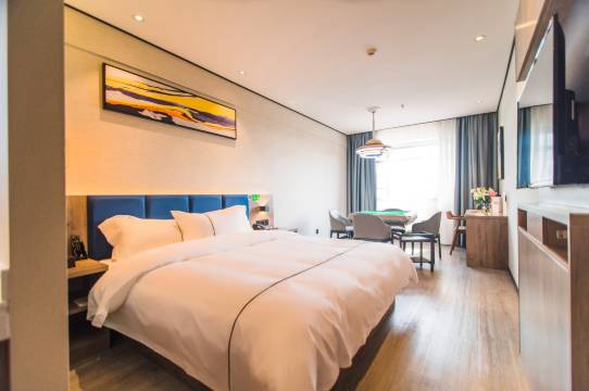 致馨栀子花开酒店(荆州开发区店)