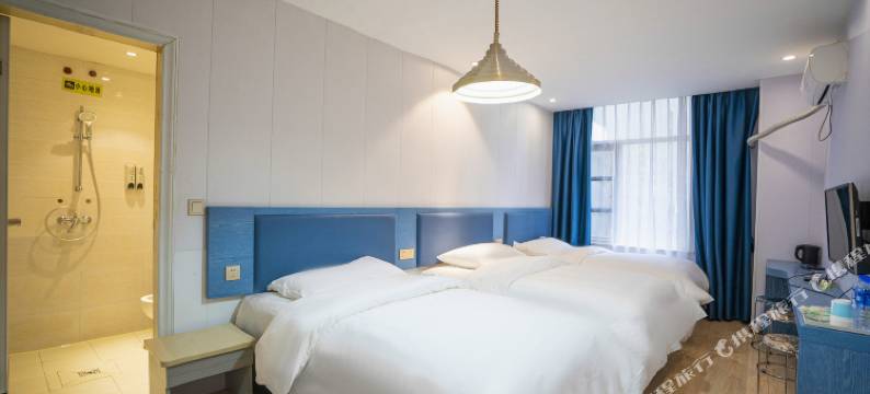 速柒优居酒店(武汉额头湾地铁站店)图片