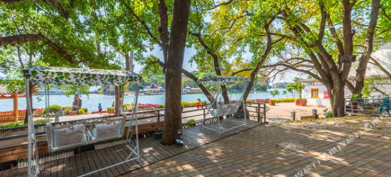 大理双廊洱边海景渡假美宿(南诏风情岛店)图片