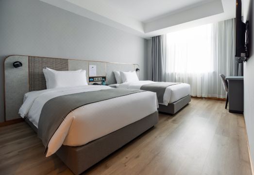 Lanou Hotel (Linqing Xinhua Road Wanyuan)Hotel Overview