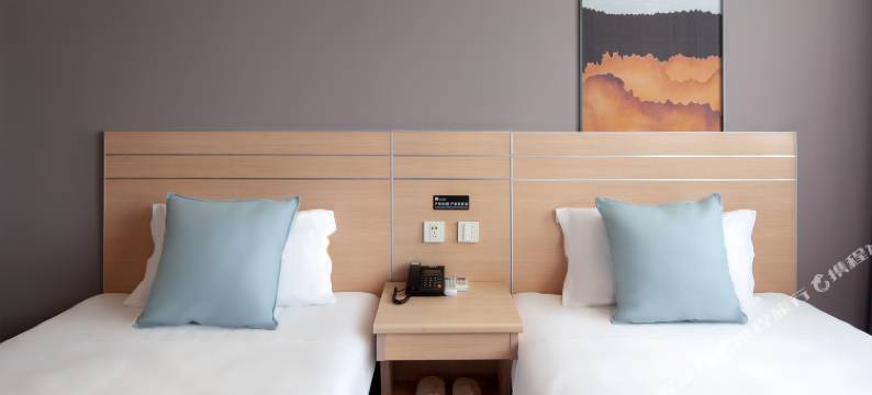 汇8连锁酒店(柯桥万达轻纺城体育中心店)图片