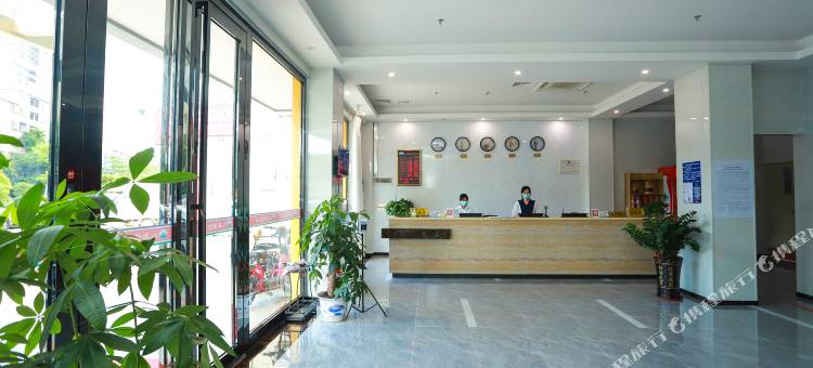 罗定三耳居公寓(泰德天润广场店)图片