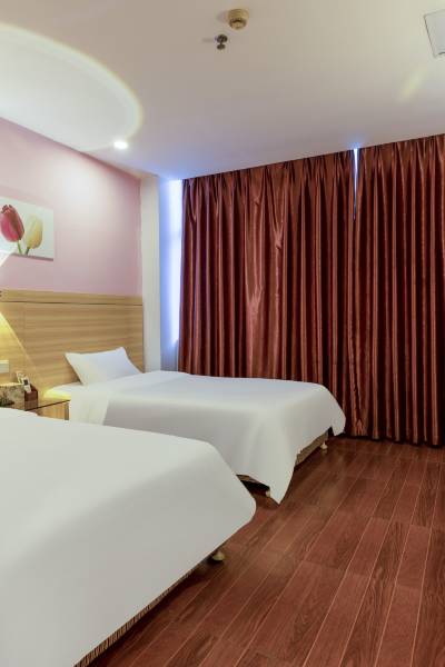 龙飞酒店(香州汽车总站优特汇店)图片